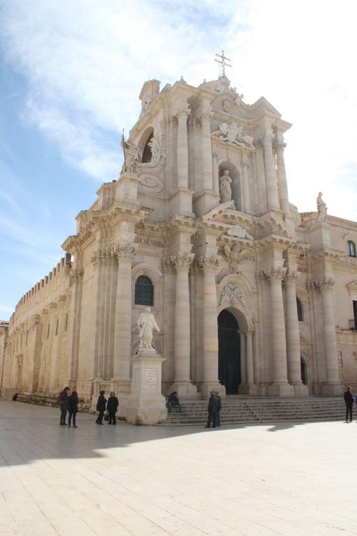 La Casa Di Ilde Al Duomo - Ortigia Holidays 시라쿠사 외부 사진