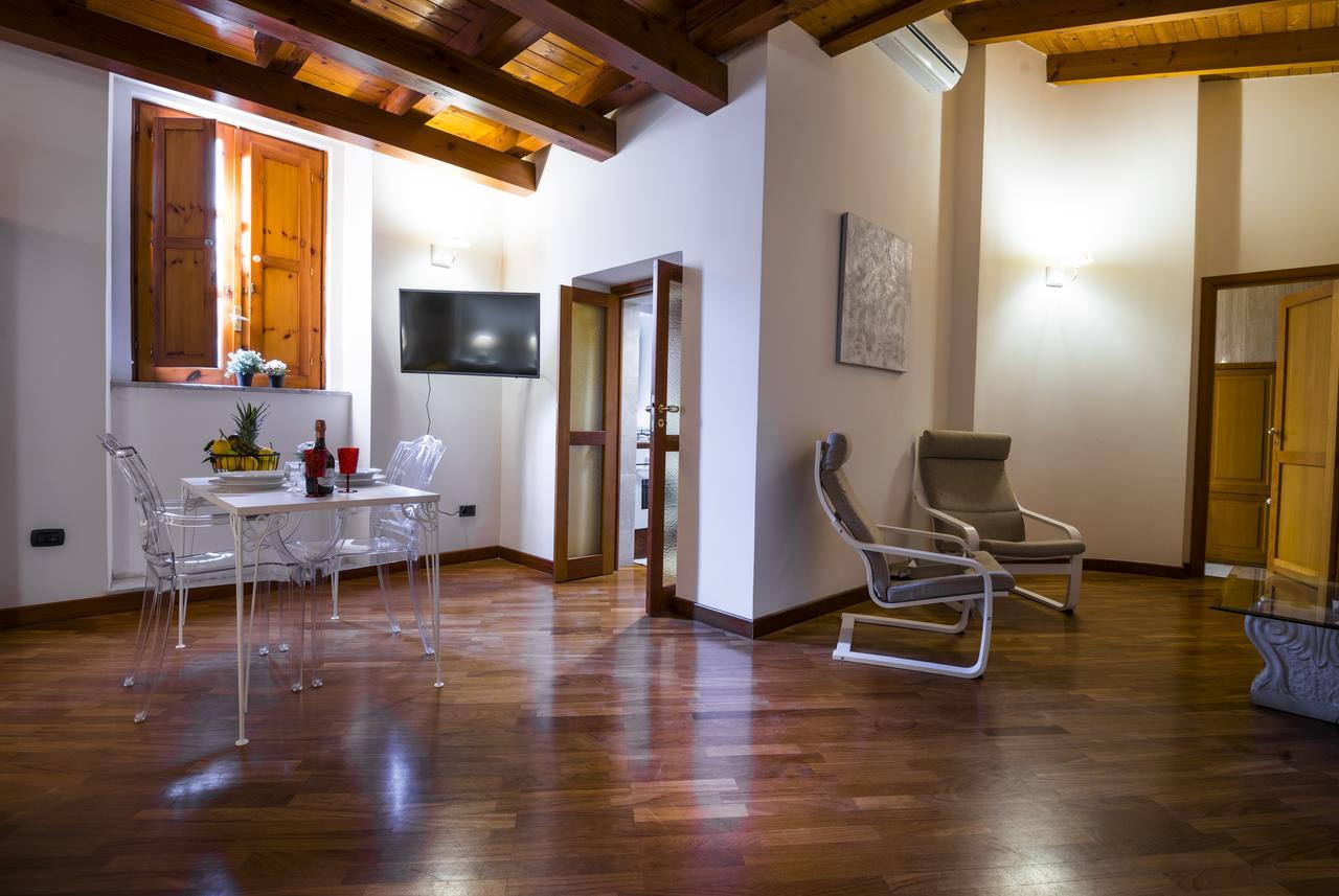 La Casa Di Ilde Al Duomo - Ortigia Holidays 시라쿠사 외부 사진