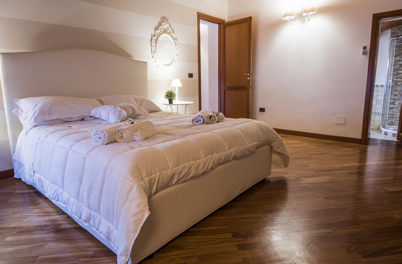 La Casa Di Ilde Al Duomo - Ortigia Holidays 시라쿠사 외부 사진