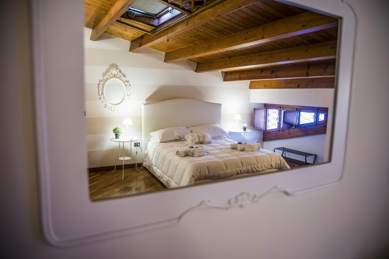La Casa Di Ilde Al Duomo - Ortigia Holidays 시라쿠사 외부 사진